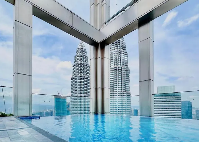 Tropicana Residence Klcc @ Roof Top Swimming Pool