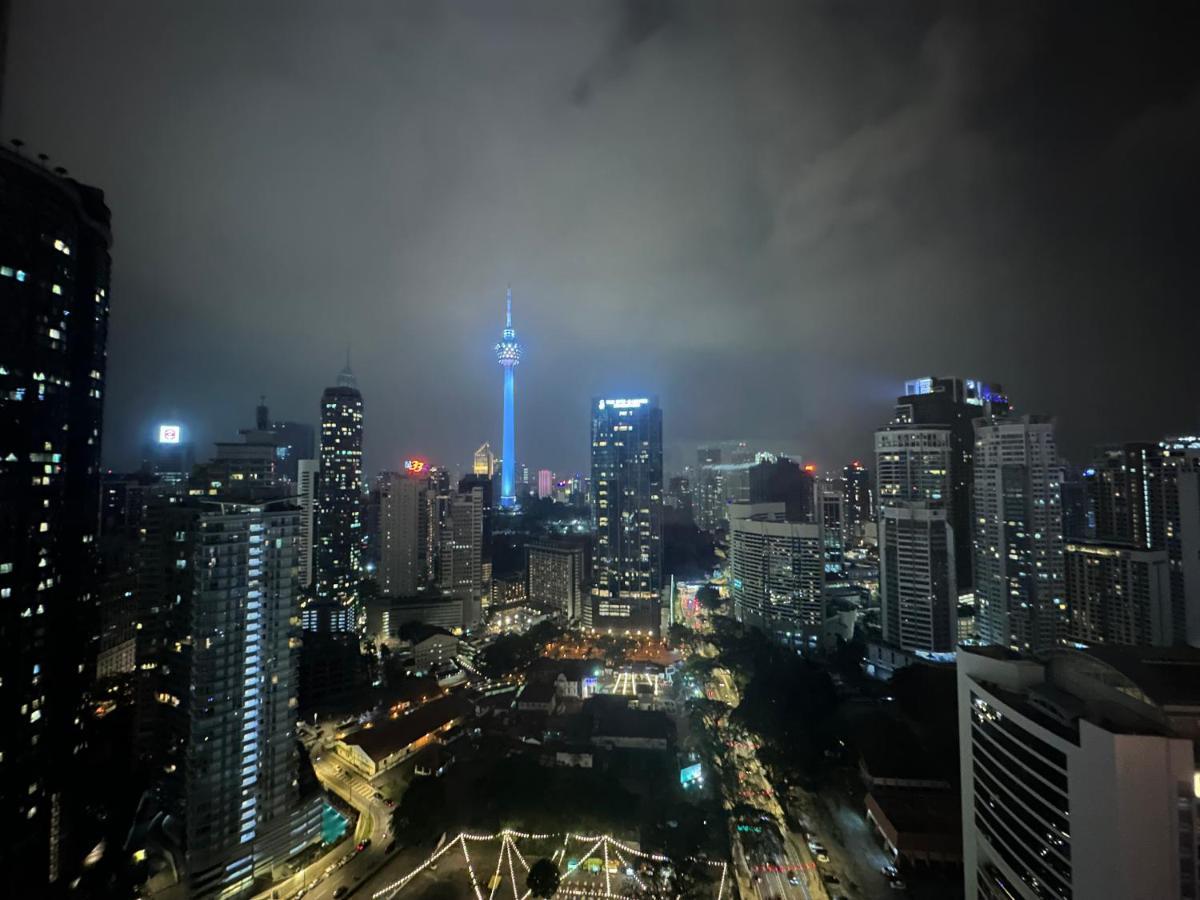 Tropicana Klcc @ Roof Top Swimming Pool * Kuala Lumpur