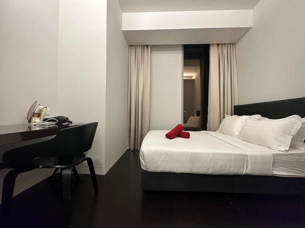 Apartment Tropicana Klcc @ Roof Top Swimming Pool *