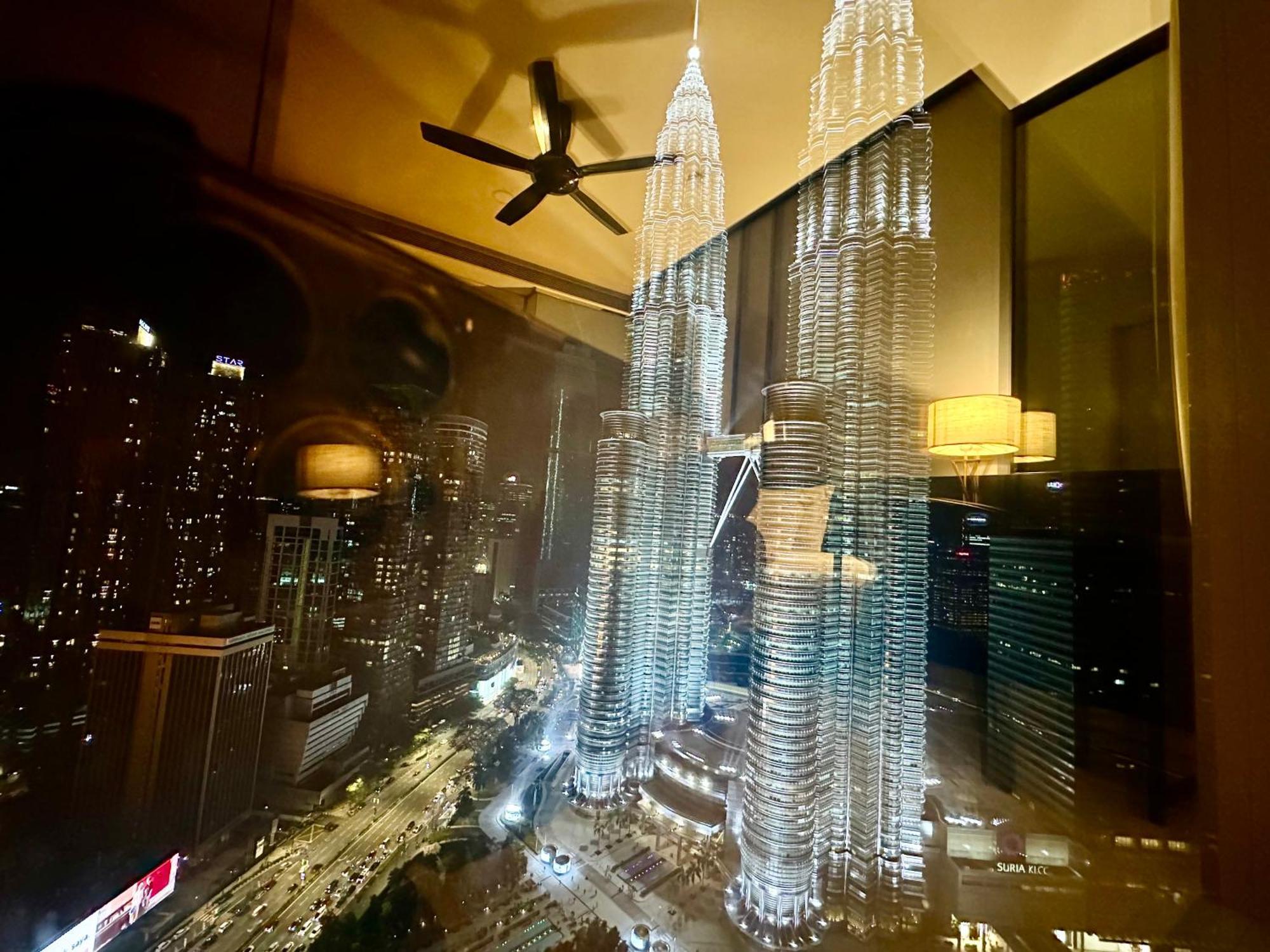 Tropicana Klcc @ Roof Top Swimming Pool Apartment